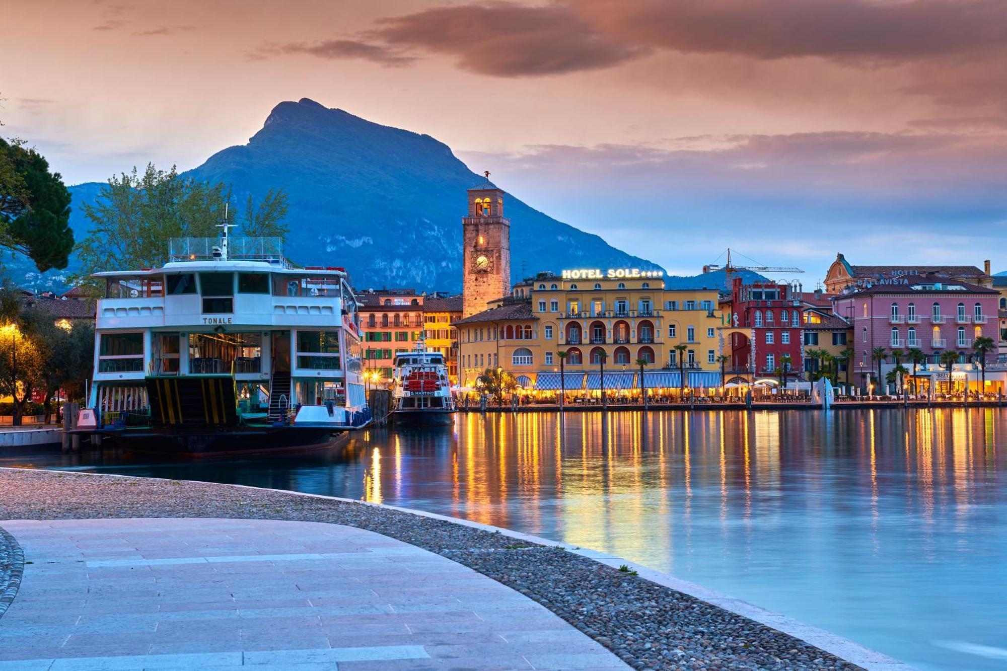 Residenza Rocca Del Lago 3 - Happy Rentals Riva del Garda Exterior foto